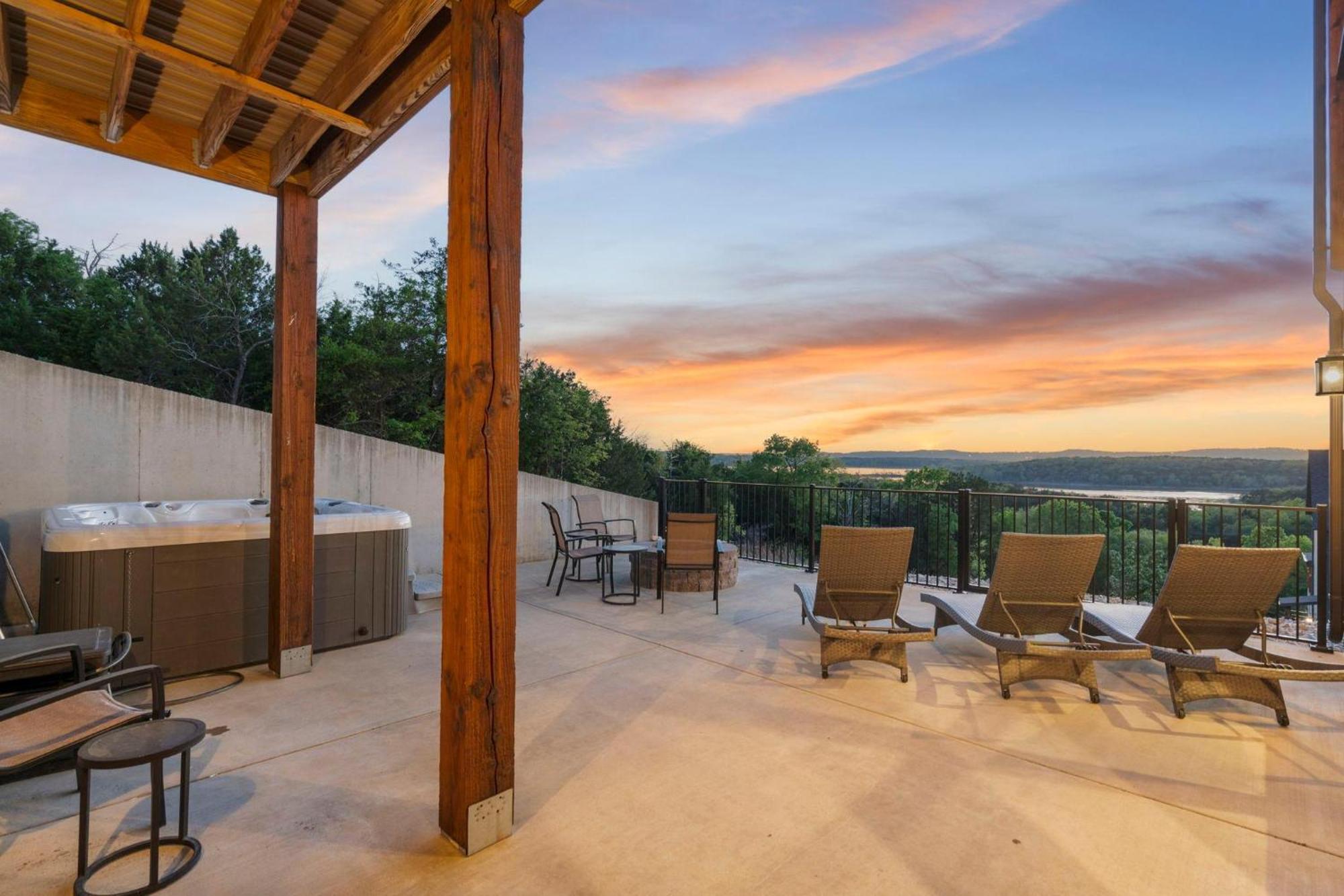 Chateau On The Cove Branson Exteriér fotografie